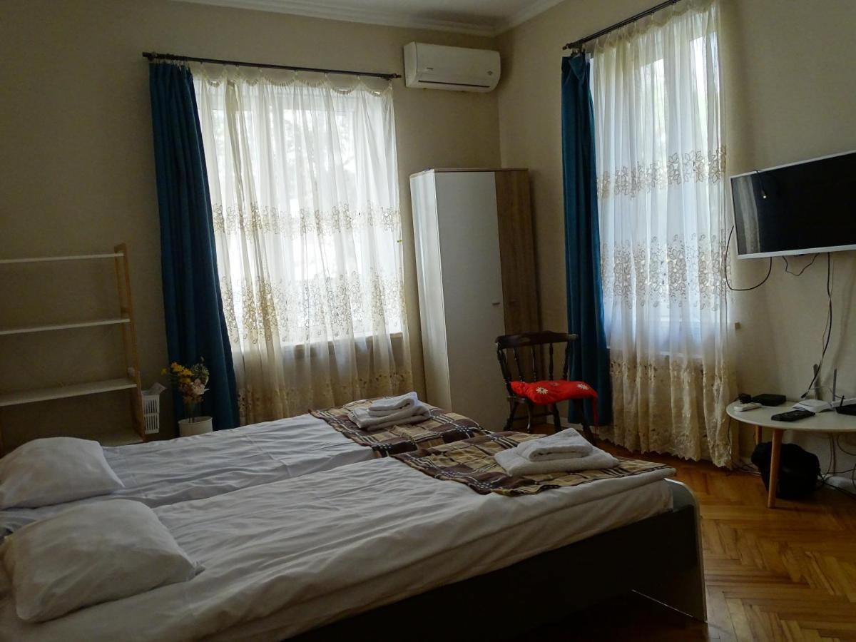 Vake Super Quiet Comfy Apartment 第比利斯 外观 照片